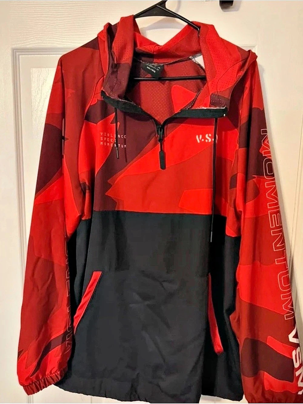V.S.M. Red & Black Hooded Ski Jacket Size 3XL/3TG